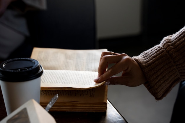 推荐一款“新二号金花有挂吗”开挂(透视)辅助教程